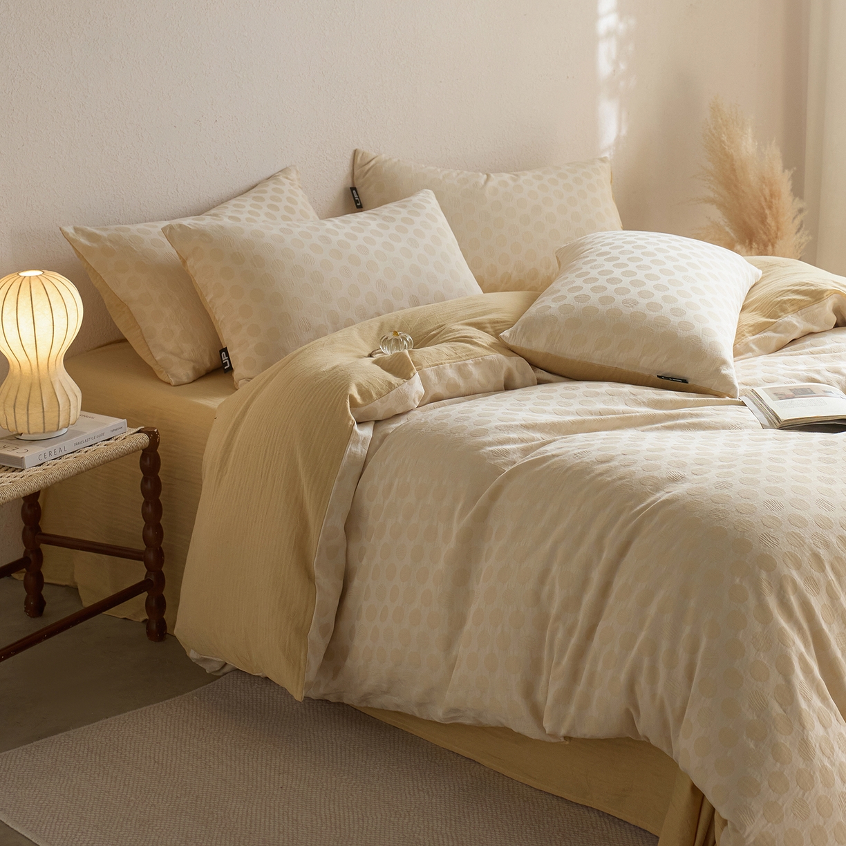 91家纺网 家纺一手货源 找家纺 千朵森 2026新款全棉纯棉色织提花肌理四件套-素序 素序-奶盐波点