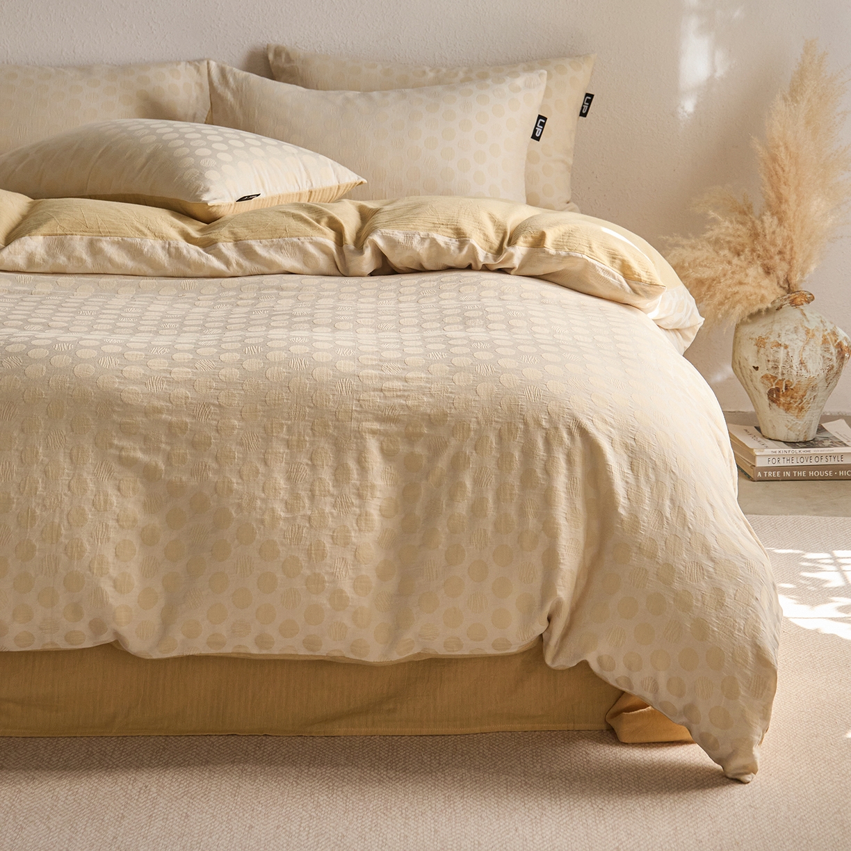 91家纺网 家纺一手货源 找家纺 千朵森 2026新款全棉纯棉色织提花肌理四件套-素序 素序-奶盐波点