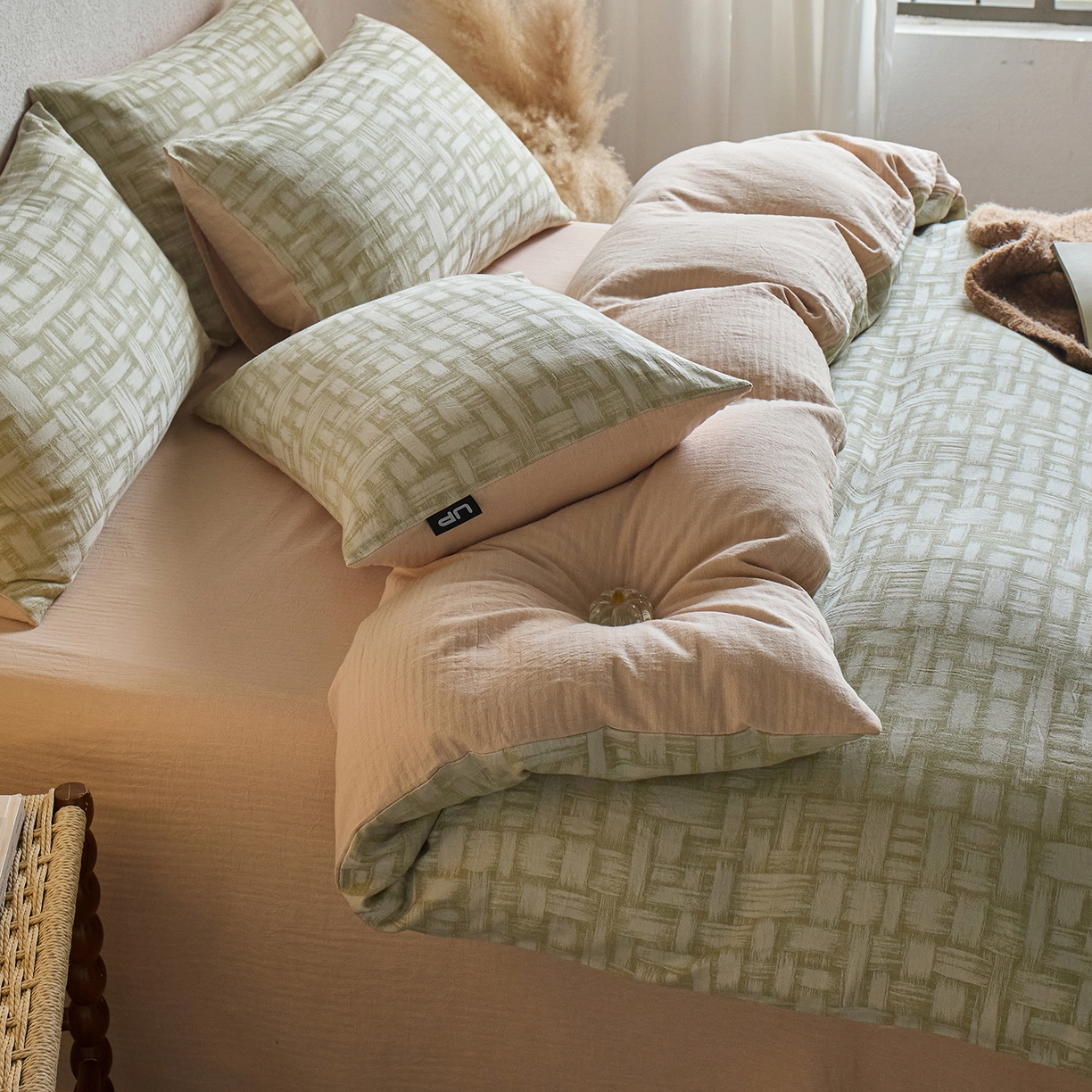 91家纺网 家纺一手货源 找家纺 千朵森 2026新款全棉纯棉色织提花肌理四件套-素序 素序-肌理青织