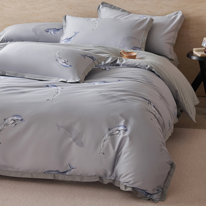 91家纺网 家纺一手货源 找家纺 千朵森 2026新款海洋风全棉纯棉50S数码印花拼角四件套 HY海豚浅湾