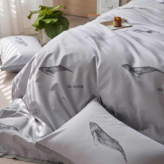 91家纺网 家纺一手货源 找家纺 千朵森 2026新款海洋风全棉纯棉50S数码印花拼角四件套 HY灰海鲸屿