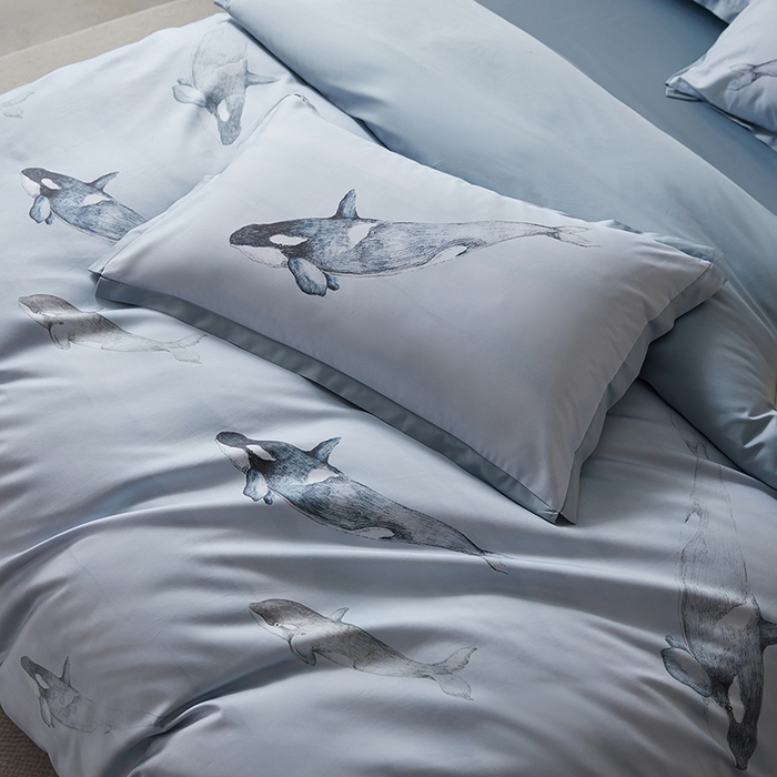 91家纺网 家纺一手货源 找家纺 千朵森 2026新款海洋风全棉纯棉50S数码印花拼角四件套 HY蓝鲸浅梦