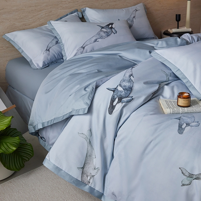 91家纺网 家纺一手货源 找家纺 千朵森 2026新款海洋风全棉纯棉50S数码印花拼角四件套 HY蓝鲸浅梦