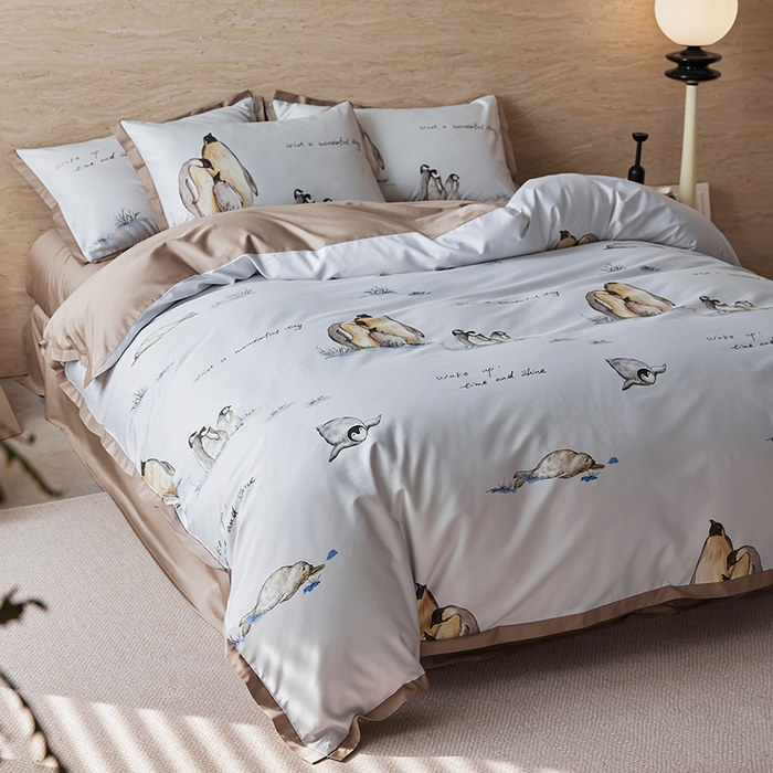 91家纺网 家纺一手货源 找家纺 千朵森 2026新款海洋风全棉纯棉50S数码印花拼角四件套 HY企鹅奇缘