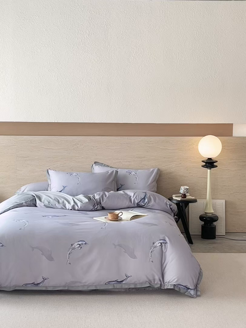 91家纺网 家纺一手货源 找家纺 千朵森 2026新款海洋风全棉纯棉50S数码印花拼角四件套 HY海豚浅湾