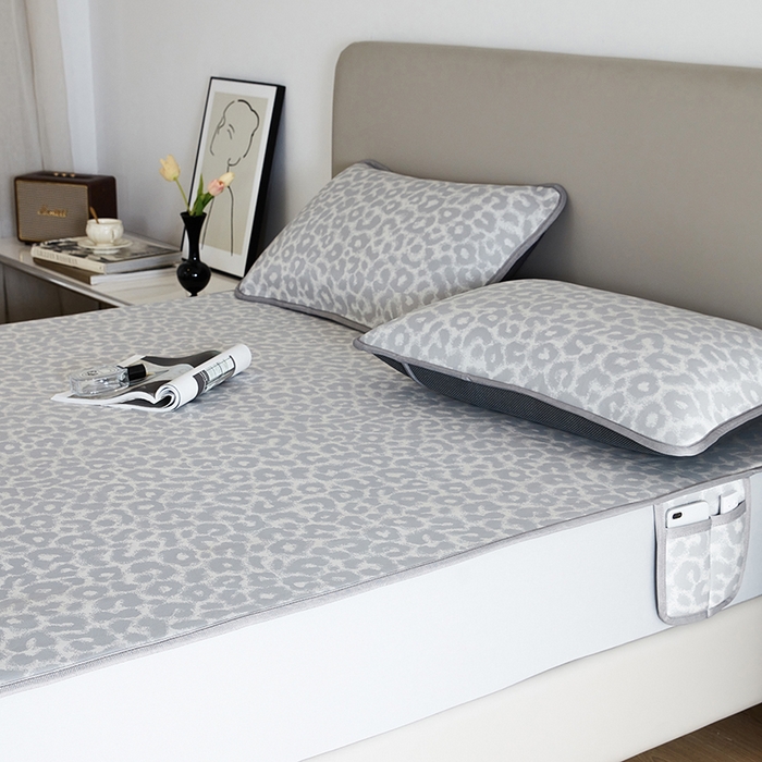 91家纺网 家纺一手货源 找家纺 千朵森 2026新款冰岛冰感丝床笠款凉席三件套-风格一 冰岛-山茶灰