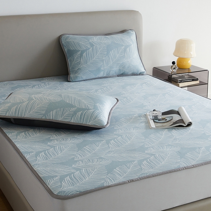 91家纺网 家纺一手货源 找家纺 千朵森 2026新款冰岛冰感丝床笠款凉席三件套-风格一 冰岛-暮夜蓝