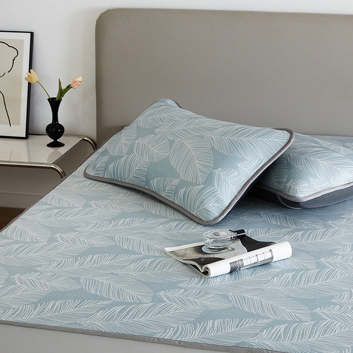 91家纺网 家纺一手货源 找家纺 千朵森 2026新款冰岛冰感丝床笠款凉席三件套-风格一 冰岛-暮夜蓝