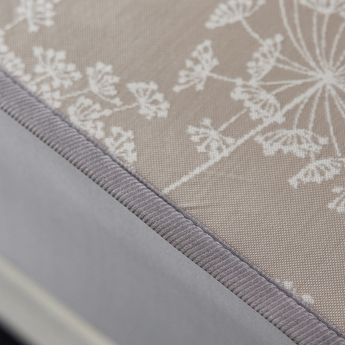 91家纺网 家纺一手货源 找家纺 千朵森 2026新款A类抗菌冰岛冰感丝床笠款凉席三件套 风格二 冰岛-浅茶杏