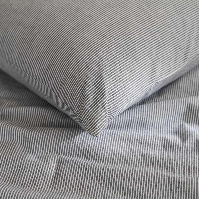 91家纺网 家纺一手货源 找家纺 千朵森 2026新款A类全棉色织水洗棉夏被夏被四件套 牛仔蓝细条纹