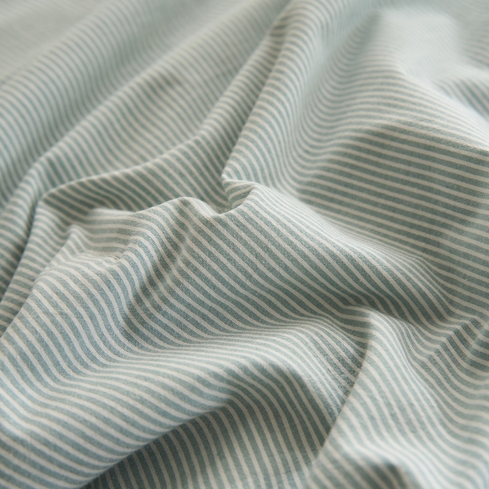 91家纺网 家纺一手货源 找家纺 千朵森 2026新款A类全棉色织水洗棉夏被夏被四件套 豆绿细条纹