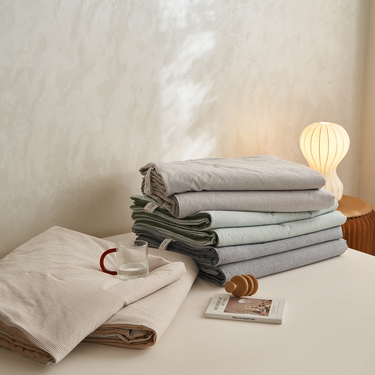 91家纺网 家纺一手货源 找家纺 千朵森 2026新款A类全棉色织水洗棉夏被夏被四件套 叠拍图