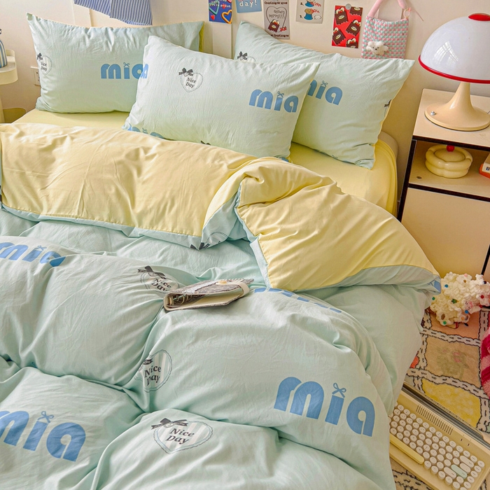 91家纺网 家纺一手货源 找家纺 欧妮家纺 2025新款AB版印花水洗棉四件套系列卡通床单被套学生宿舍床上三件套-提供买家秀 蓝莓梨子