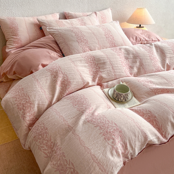 91家纺网 家纺一手货源 找家纺 恋人优选 2026新款全棉纯棉三层提花四件套 花蔓吟-粉