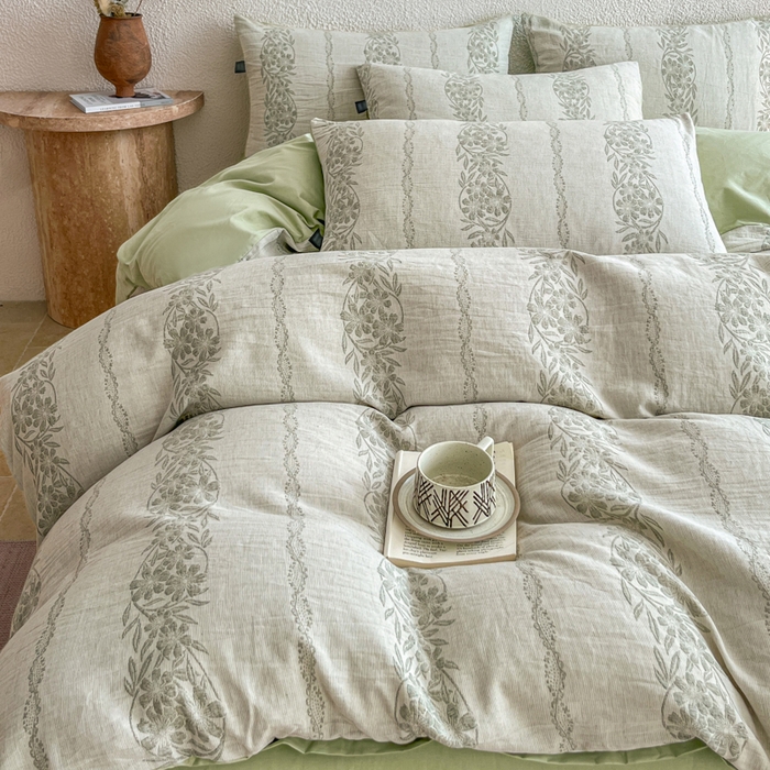 91家纺网 家纺一手货源 找家纺 恋人优选 2026新款全棉纯棉三层提花四件套 花蔓吟-绿