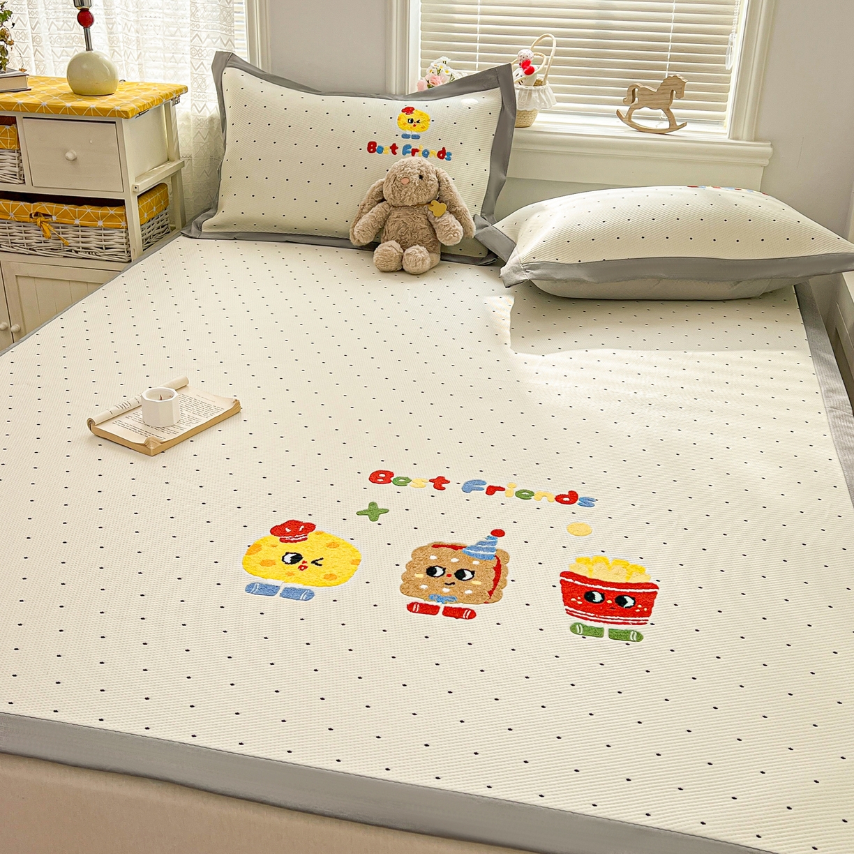 91家纺网 家纺一手货源 找家纺 十里居 2026新款A类凉感PE毛巾绣提花凉席席子-奶酪饼干系列 奶酪饼干-波点白