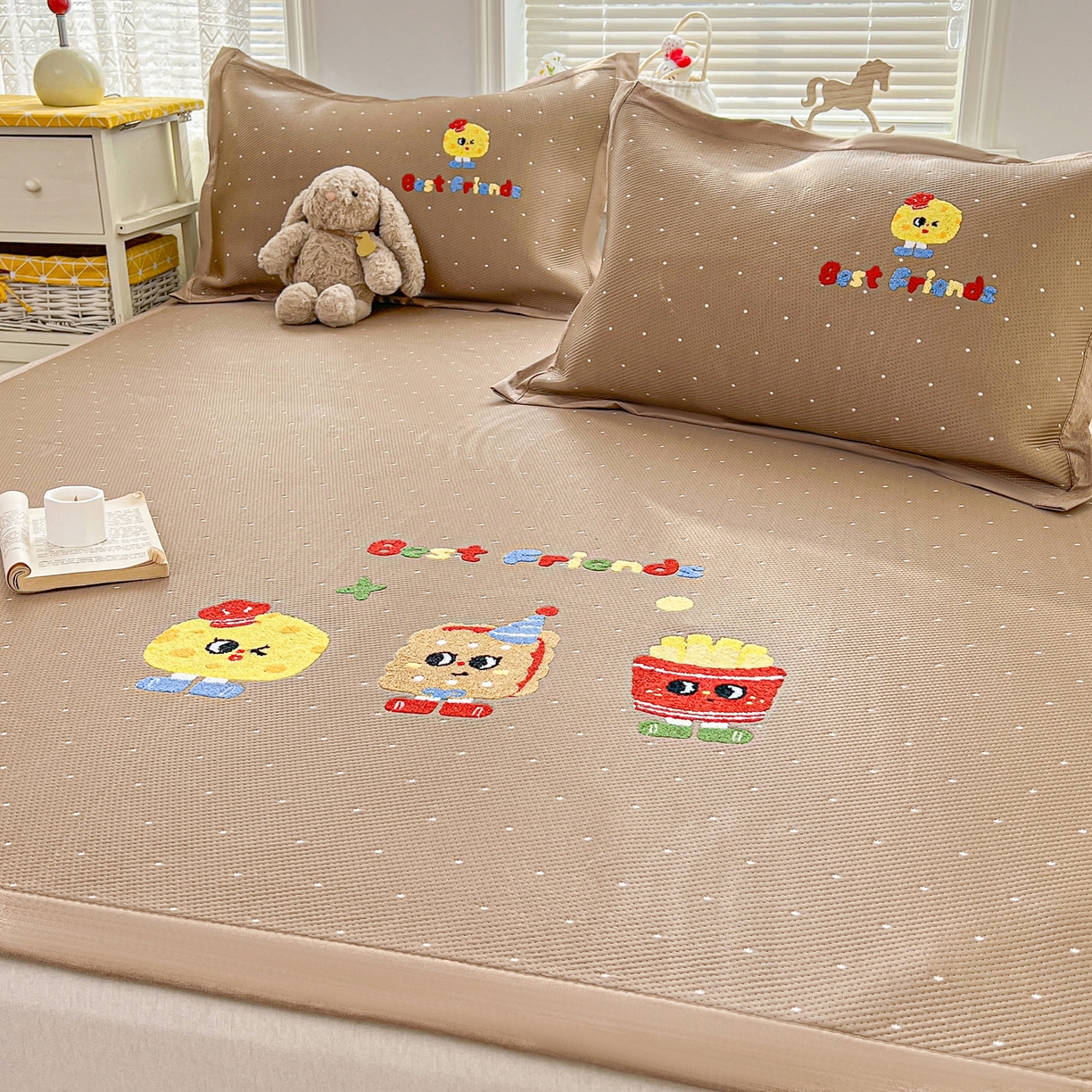 91家纺网 家纺一手货源 找家纺 十里居 2026新款A类凉感PE毛巾绣提花凉席席子-奶酪饼干系列 奶酪饼干-波点咖