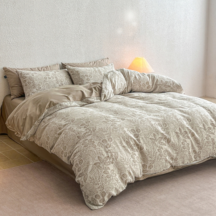 91家纺网 家纺一手货源 找家纺 恋人优选 2026新款全棉纯棉三层提花四件套 茎叶时光-咖