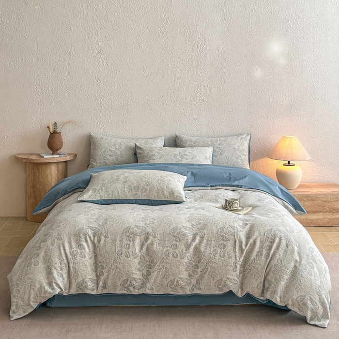 91家纺网 家纺一手货源 找家纺 恋人优选 2026新款全棉纯棉三层提花四件套 茎叶时光-兰