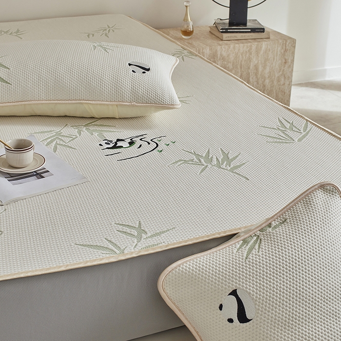 91家纺网 家纺一手货源 找家纺 （总）千朵森 2026新款冰岛冰感丝绿野仙踪床笠款凉席三件套