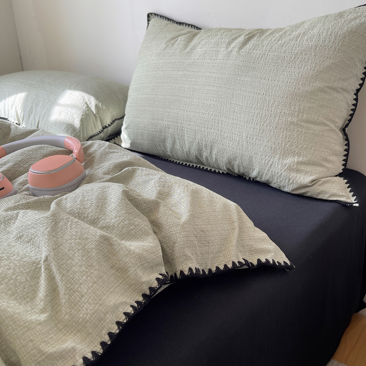 91家纺网 家纺一手货源 找家纺 （总）凯洛奇 2026新款色织阳离子贝壳边四件套