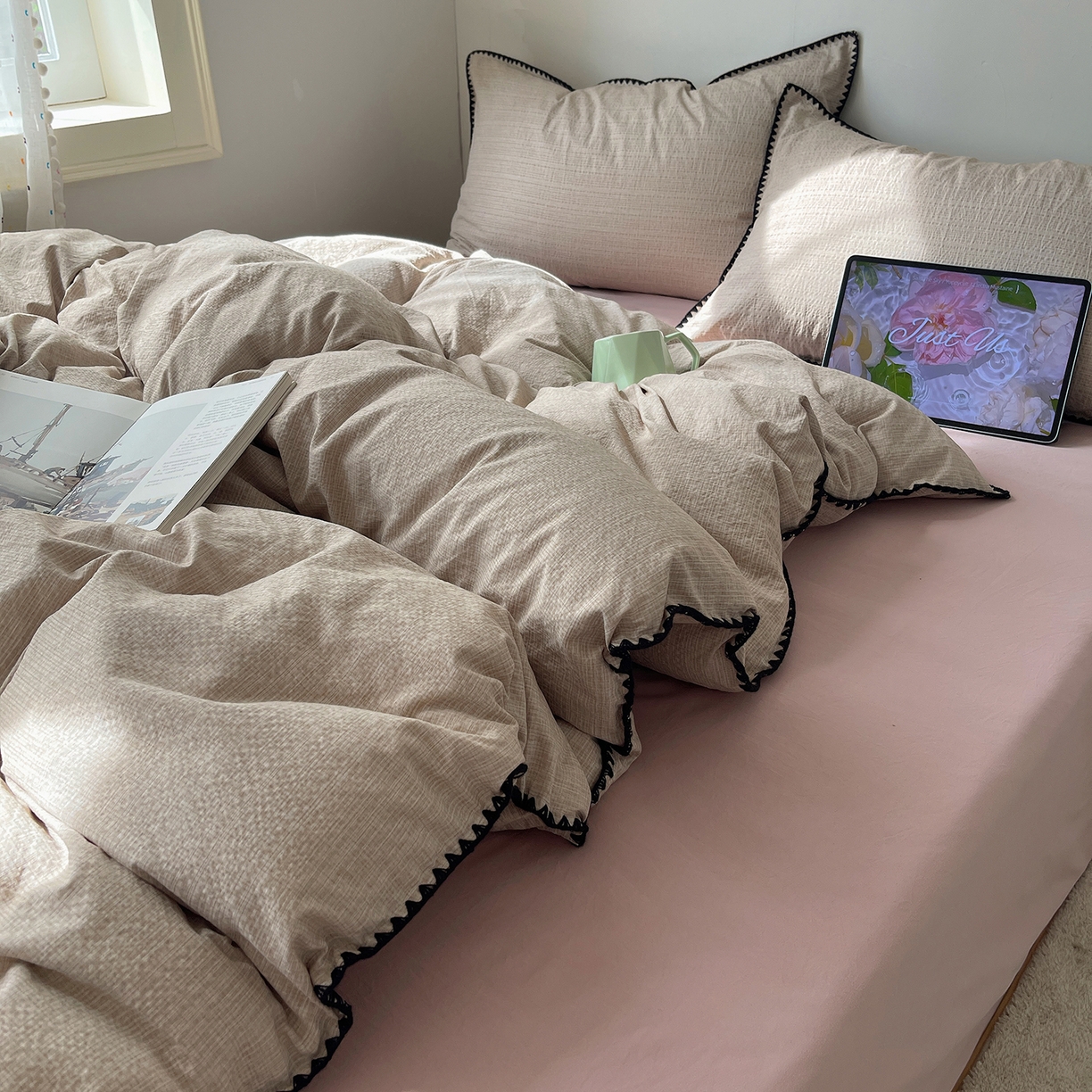 91家纺网 家纺一手货源 找家纺 凯洛奇 2026新款色织阳离子贝壳边四件套 阳离子-奶咖