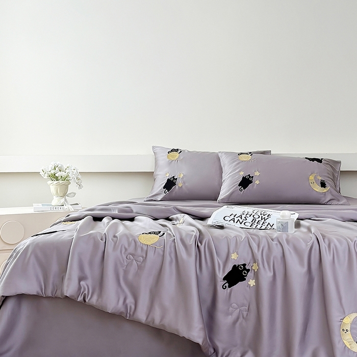 91家纺网 家纺一手货源 找家纺 （总）波比可可 2026新款春夏凉感莱赛尔60支兰精天丝绣花夏被四件套