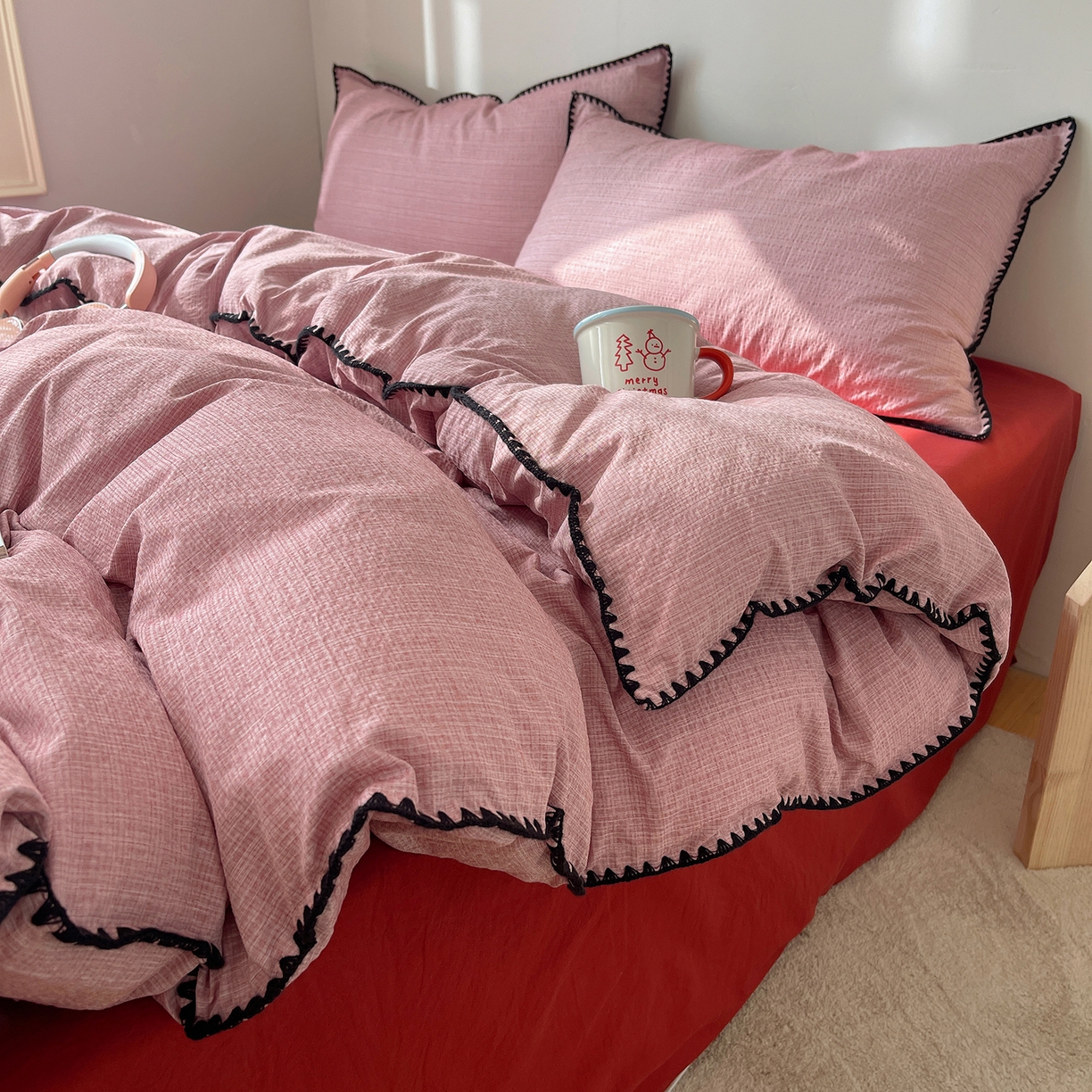 91家纺网 家纺一手货源 找家纺 凯洛奇 2026新款色织阳离子贝壳边四件套 阳离子-桃粉