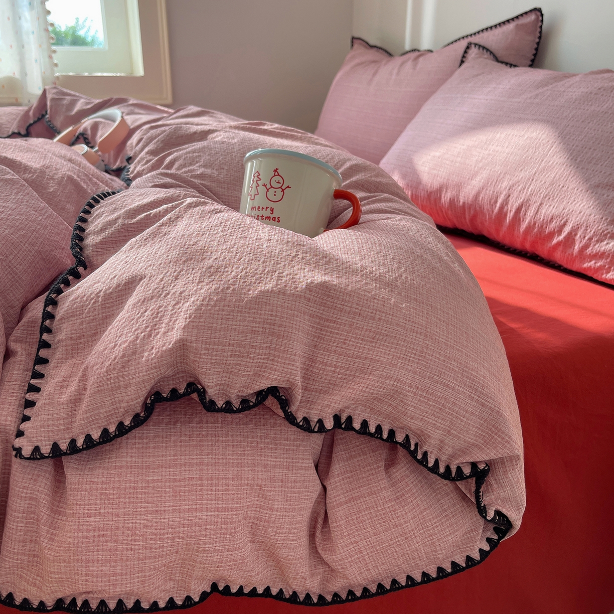 91家纺网 家纺一手货源 找家纺 凯洛奇 2026新款色织阳离子贝壳边四件套 阳离子-桃粉