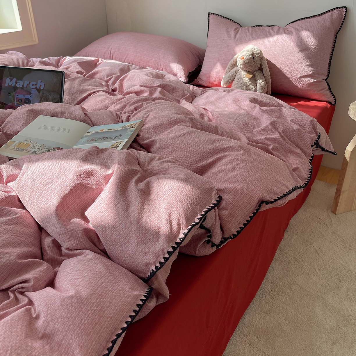 91家纺网 家纺一手货源 找家纺 凯洛奇 2026新款色织阳离子贝壳边四件套 阳离子-桃粉