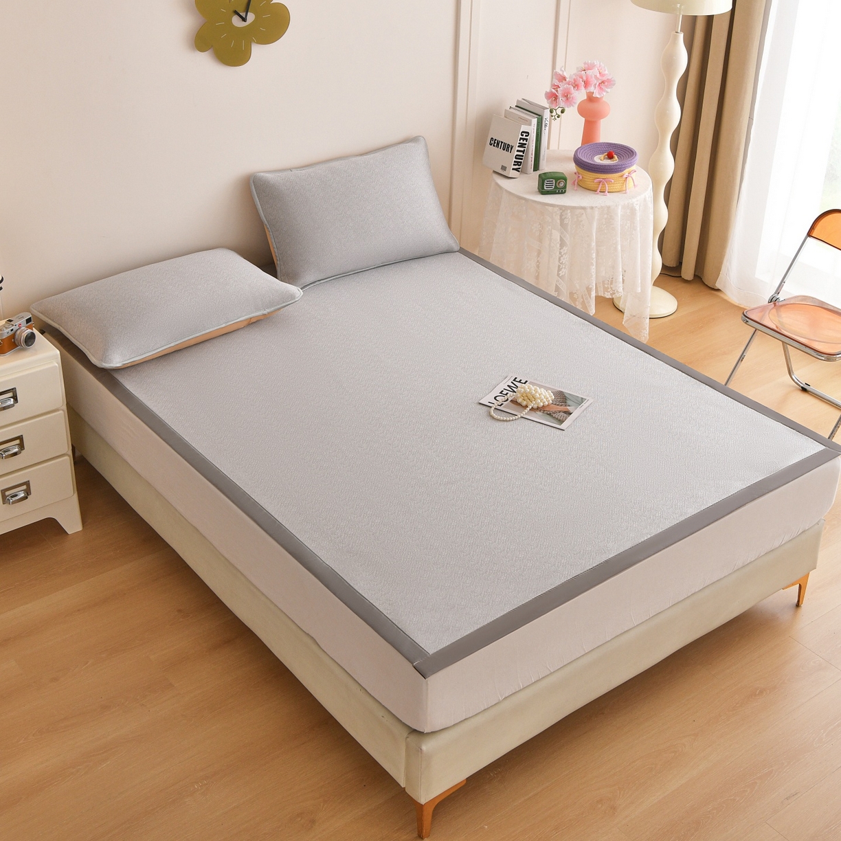 91家纺网 家纺一手货源 找家纺 金艾草 2026新款PE冰豆豆席凉感凉席单件席子平铺款 豆豆凉席-灰色