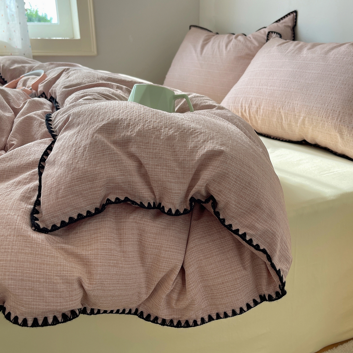 91家纺网 家纺一手货源 找家纺 凯洛奇 2026新款色织阳离子贝壳边四件套 阳离子-樱粉