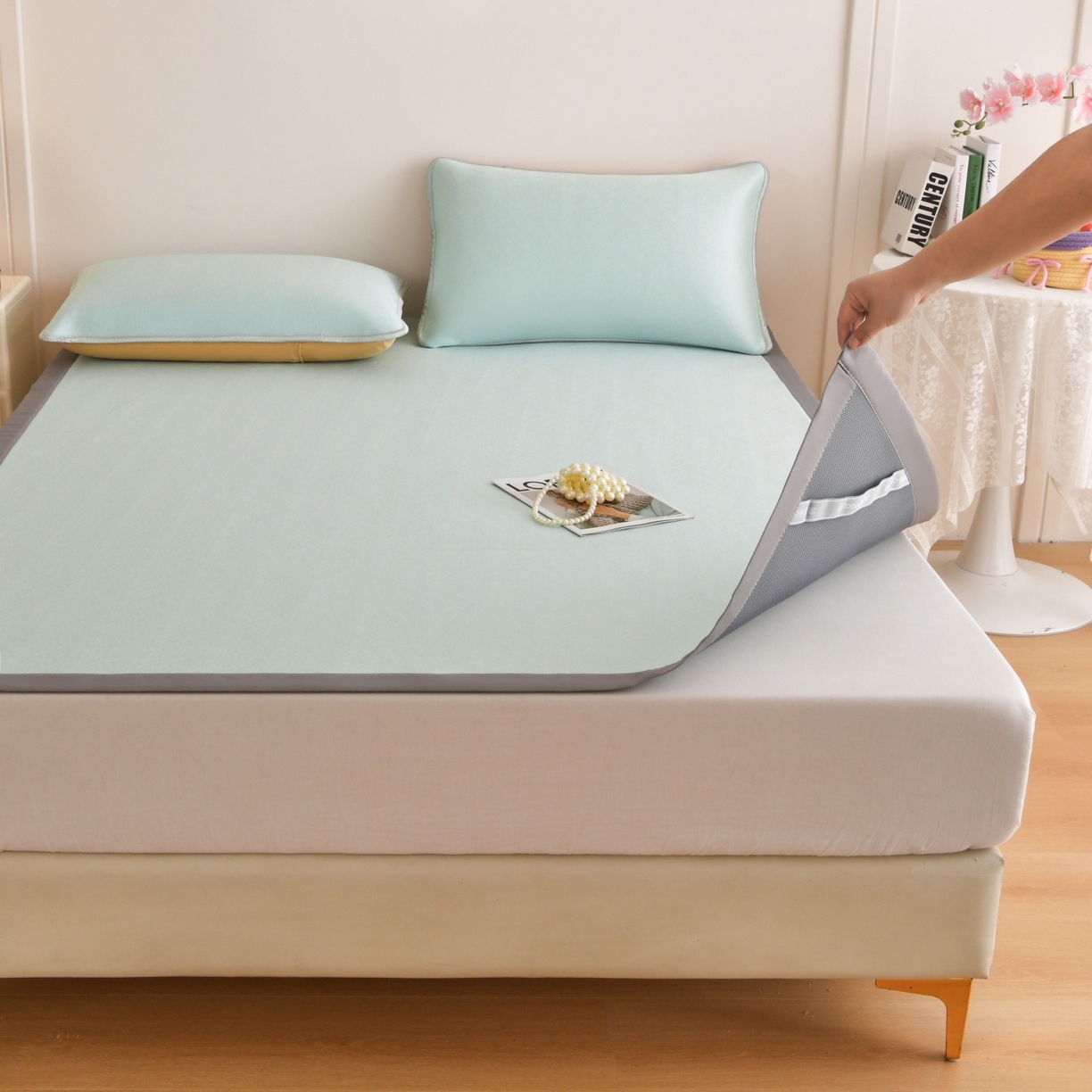 91家纺网 家纺一手货源 找家纺 金艾草 2026新款PE冰豆豆席凉感凉席单件席子平铺款 豆豆凉席-浅蓝