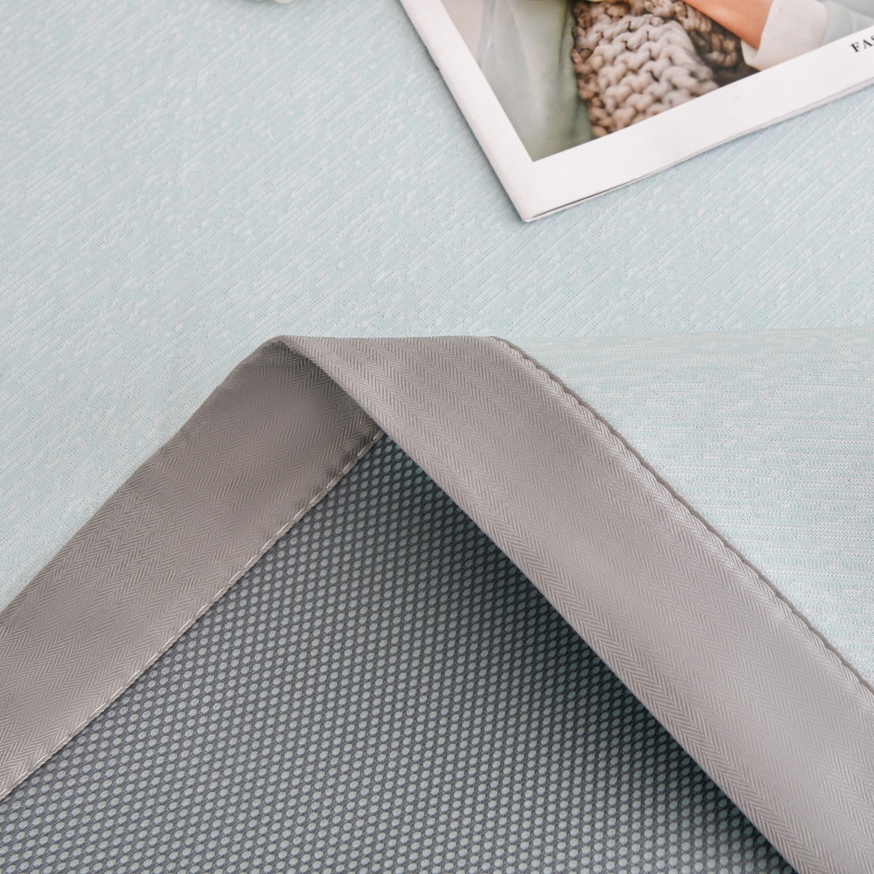 91家纺网 家纺一手货源 找家纺 金艾草 2026新款PE冰豆豆席凉感凉席单件席子平铺款 豆豆凉席-浅蓝