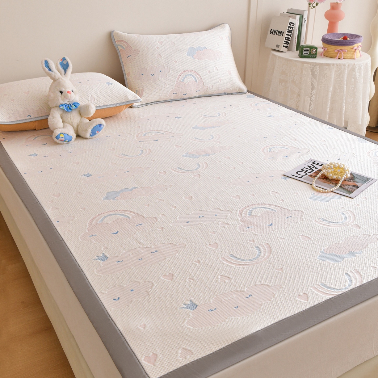 91家纺网 家纺一手货源 找家纺 金艾草 2026新款PE冰豆豆席凉感凉席单件席子平铺款 凉豆豆凉席-彩云粉