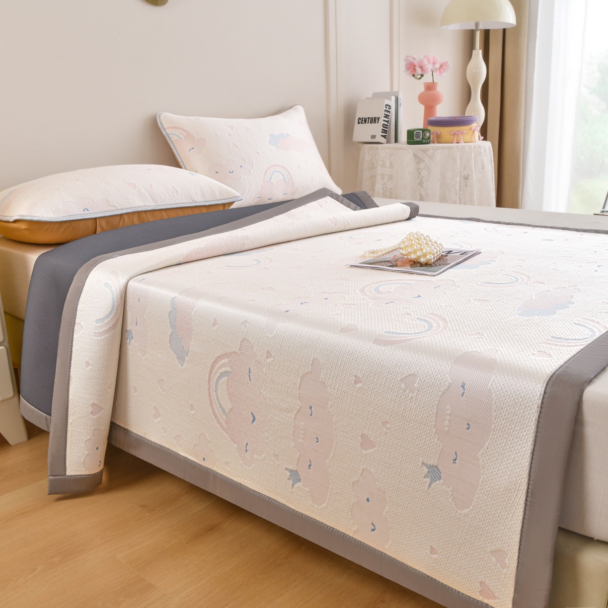 91家纺网 家纺一手货源 找家纺 金艾草 2026新款PE冰豆豆席凉感凉席单件席子平铺款 凉豆豆凉席-彩云粉