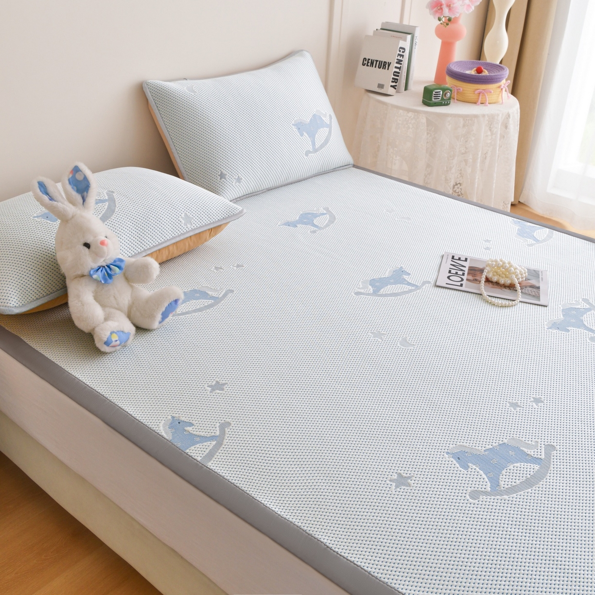 91家纺网 家纺一手货源 找家纺 金艾草 2026新款PE冰豆豆席凉感凉席单件席子平铺款 凉豆豆凉席-小马蓝