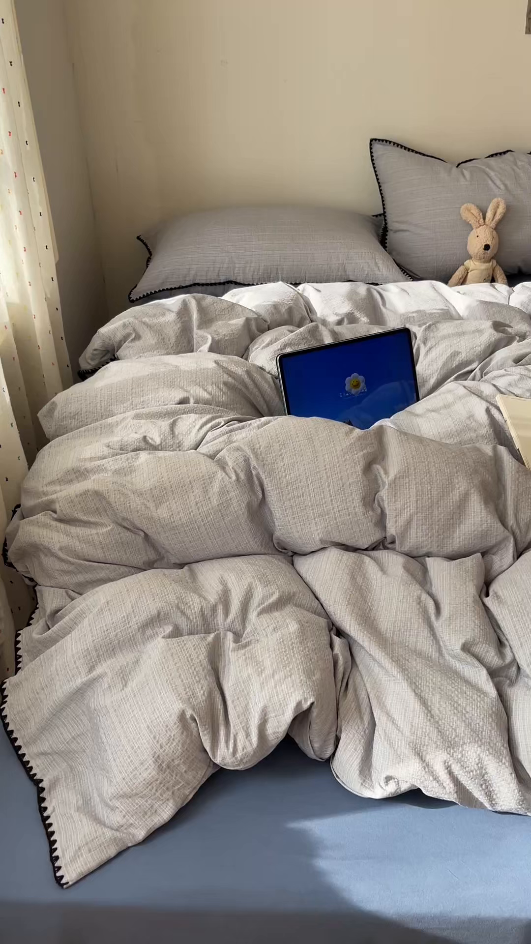 91家纺网 家纺一手货源 找家纺 凯洛奇 2026新款色织阳离子贝壳边四件套 阳离子-云灰