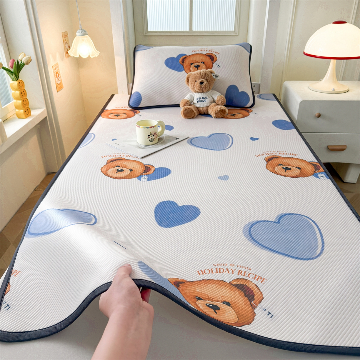 91家纺网 家纺一手货源 找家纺 （总）慕木家纺 2026新款A类三明治复合冰丝席泰迪爱兰系列学生款（正版授权）（提供买家秀）