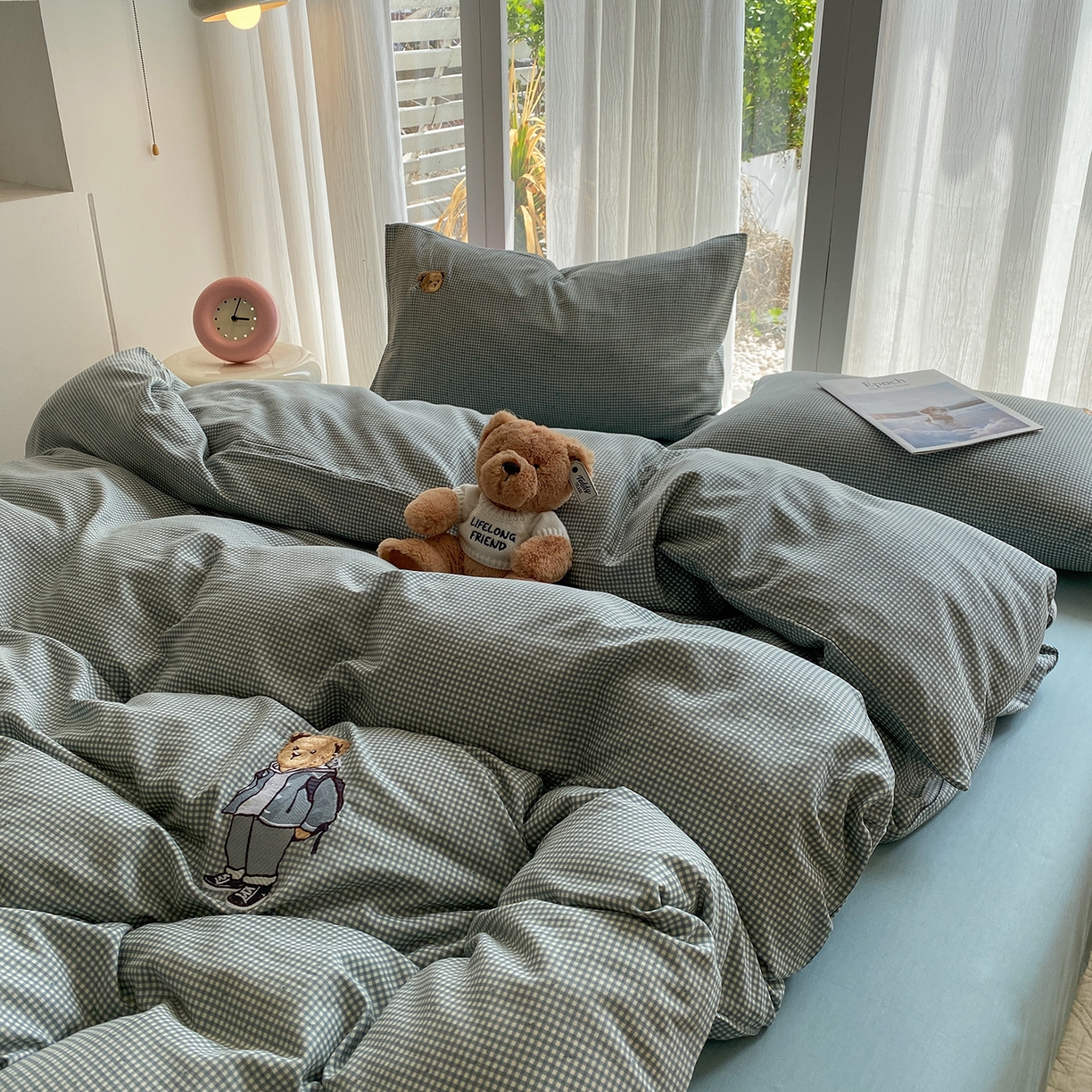 91家纺网 家纺一手货源 找家纺 尚品本色 2026新款全棉纯棉双层纱印花刺绣四件套 格调