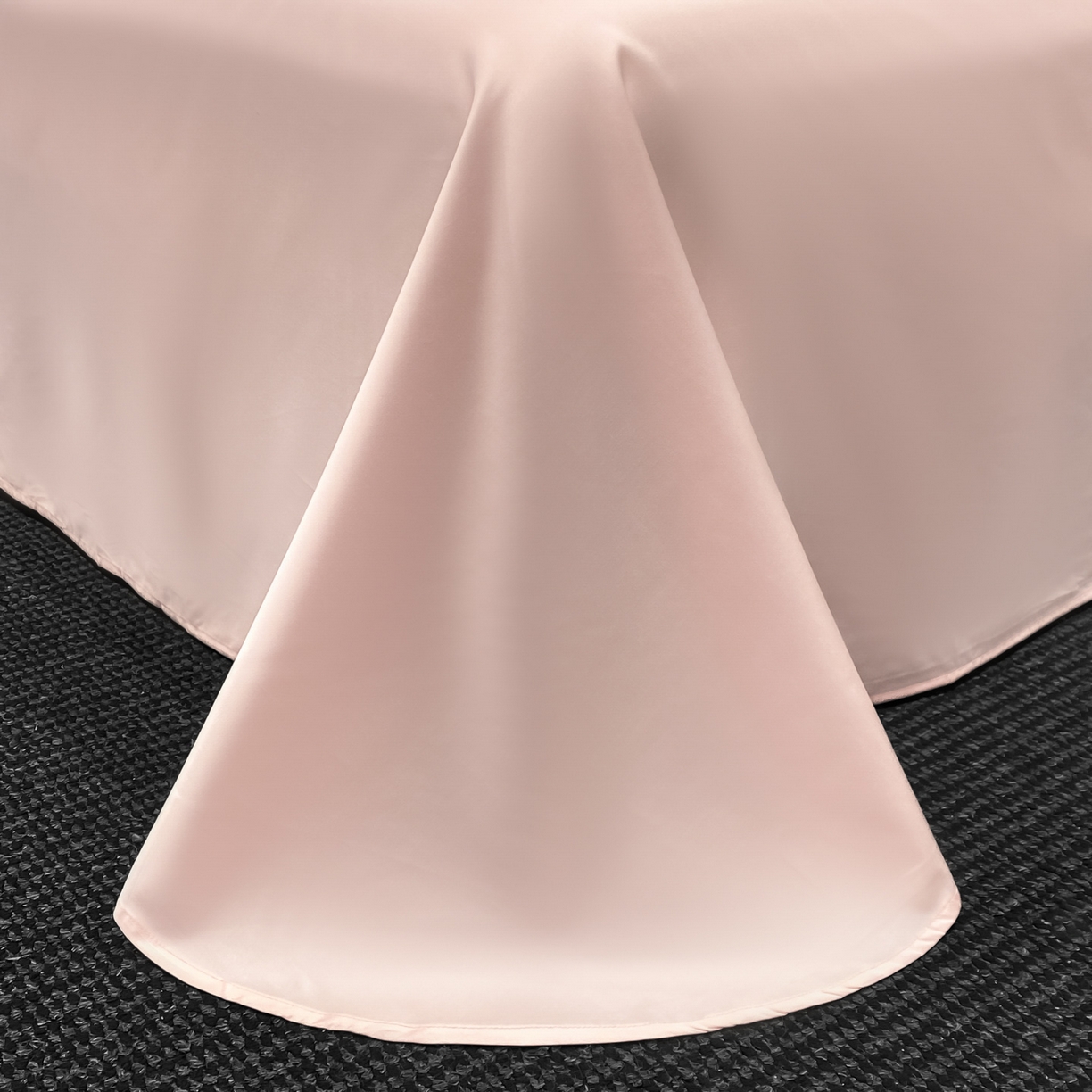 91家纺网 家纺一手货源 找家纺 （总）新方向 2026刺绣A类20%蚕丝天丝棉夏被四件套 65%60s兰精天丝 35%100支长绒棉--纷飞