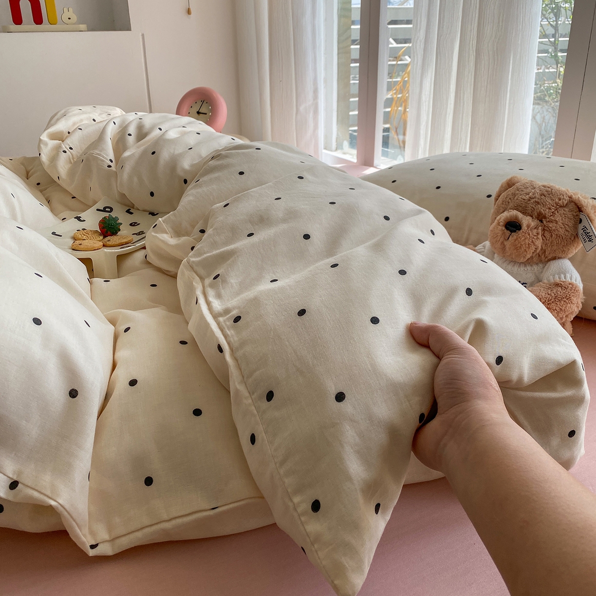 91家纺网 家纺一手货源 找家纺 尚品本色 2026新款全棉纯棉双层纱印花刺绣四件套 赫本