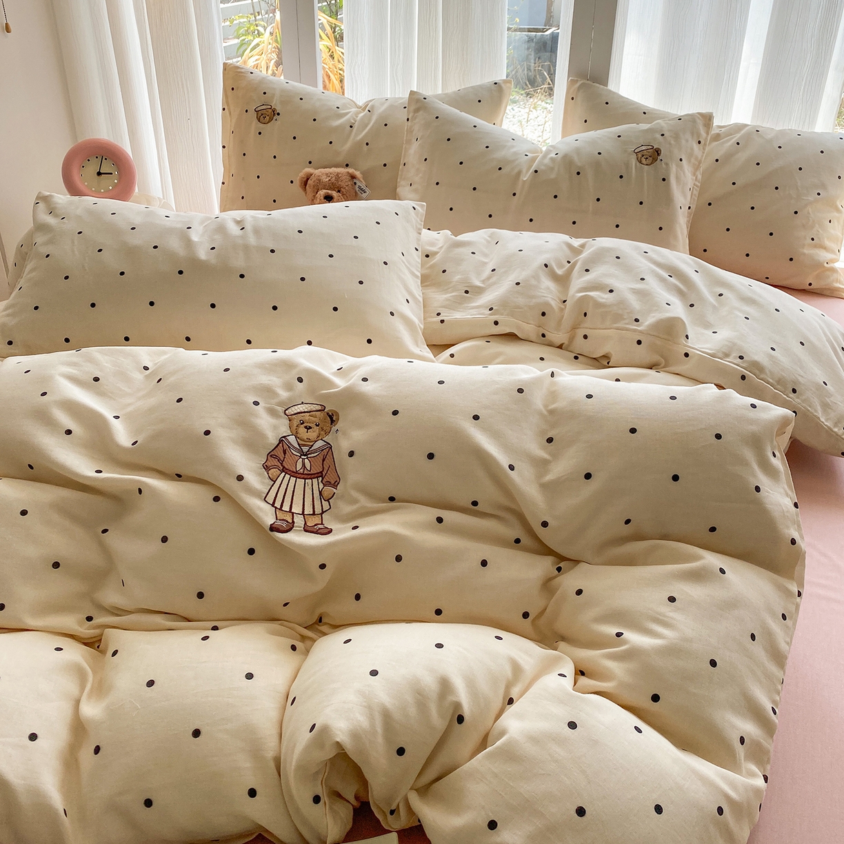 91家纺网 家纺一手货源 找家纺 尚品本色 2026新款全棉纯棉双层纱印花刺绣四件套 赫本