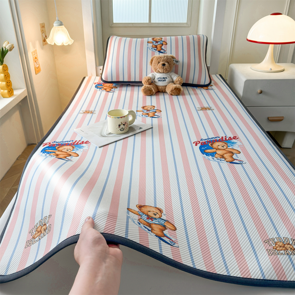 91家纺网 家纺一手货源 找家纺 （总）慕木家纺 2026新款A类三明治复合冰丝席泰迪爱兰系列学生款（正版授权）（提供买家秀）