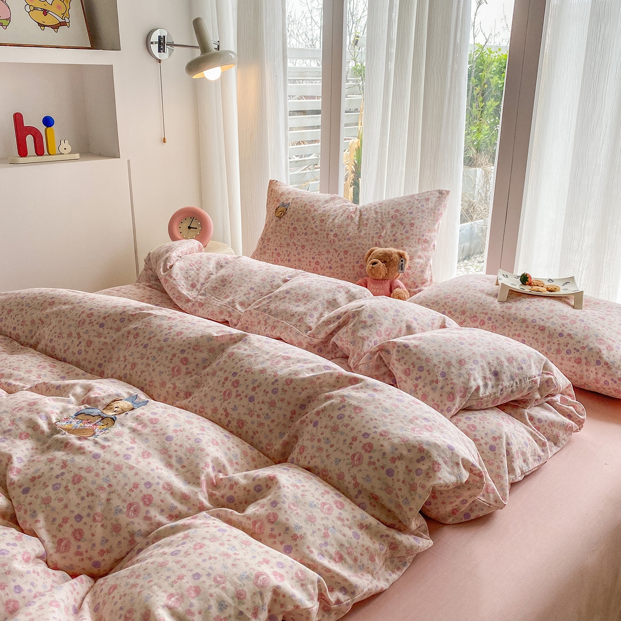 91家纺网 家纺一手货源 找家纺 尚品本色 2026新款全棉纯棉双层纱印花刺绣四件套 花镜花开