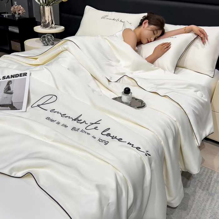 91家纺网 家纺一手货源 找家纺 云恋家纺 2026新款轻奢高级感水洗冰丝刺绣夏凉被凉感可裸睡空调被四件套学生薄款被-一生所爱系列 一生所爱-本白