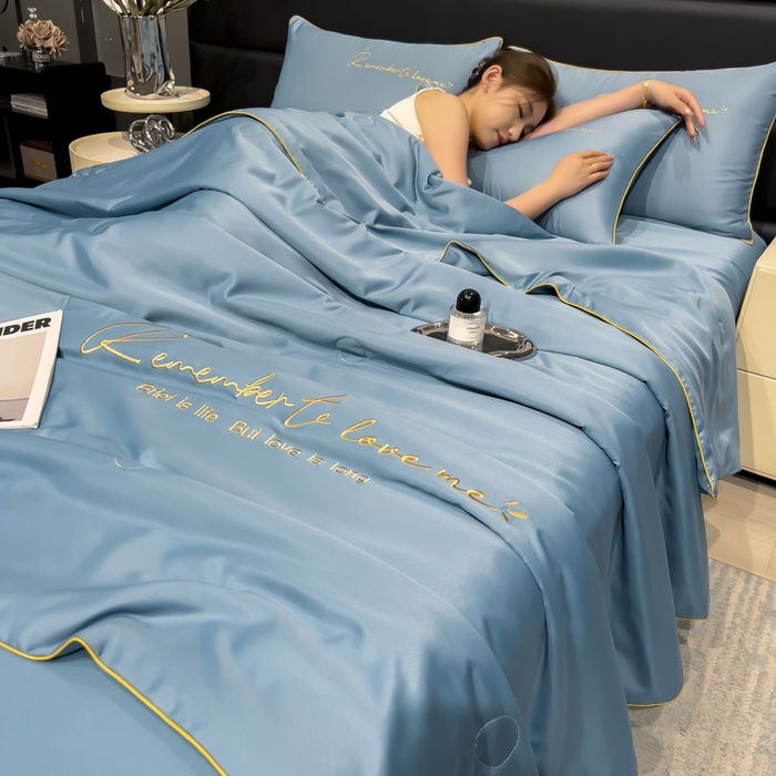 云恋家纺 2026新款轻奢高级感水洗冰丝刺绣夏凉被凉感可裸睡空调被四件套学生薄款被-一生所爱系列 一生所爱-宾利蓝