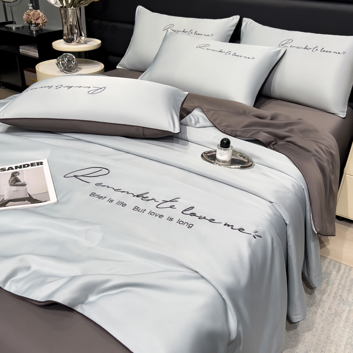 91家纺网 家纺一手货源 找家纺 云恋家纺 2026新款轻奢高级感水洗冰丝刺绣夏凉被凉感可裸睡空调被四件套学生薄款被-一生所爱系列 一生所爱-银灰+绅士灰