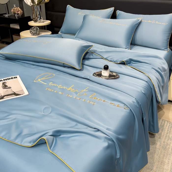 91家纺网 家纺一手货源 找家纺 云恋家纺 2026新款轻奢高级感水洗冰丝刺绣夏凉被凉感可裸睡空调被四件套学生薄款被-一生所爱系列 一生所爱-宾利蓝