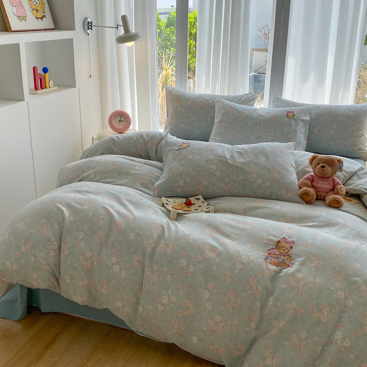 91家纺网 家纺一手货源 找家纺 尚品本色 2026新款全棉纯棉双层纱印花刺绣四件套 莱茵河畔